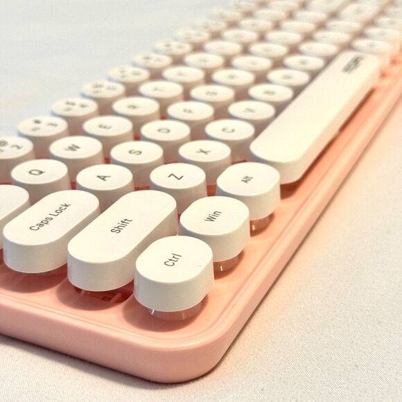 Pink & White Wireless Typewriter Keyboard and Mouse Set - Picture 2 of 6